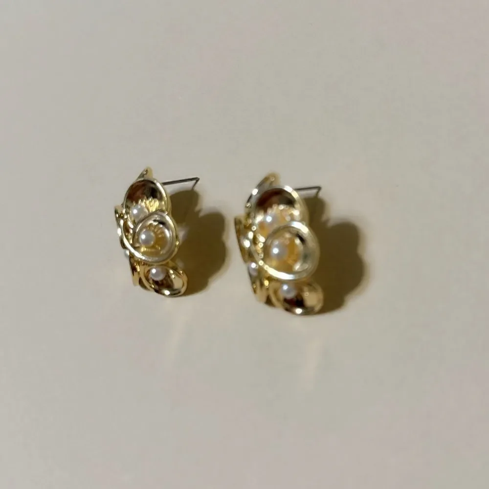 Pearl flower earrings N820